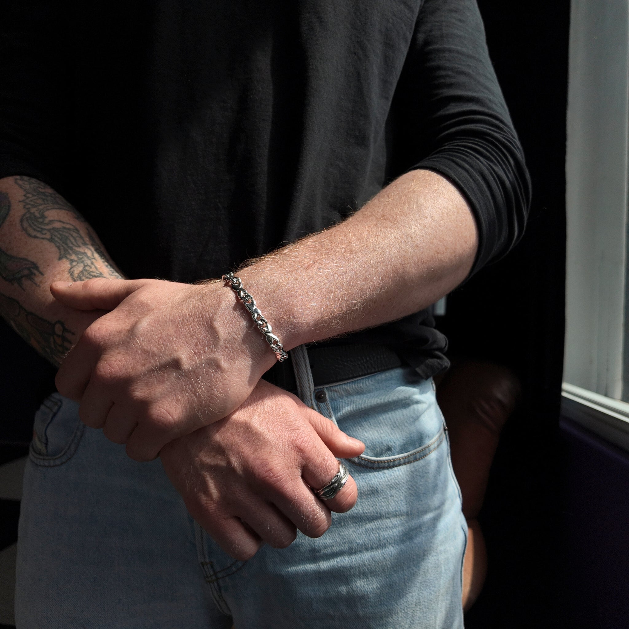 Carved Silver Short Link Bracelet