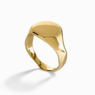 Carved 9ct Yellow Gold Signet Ring