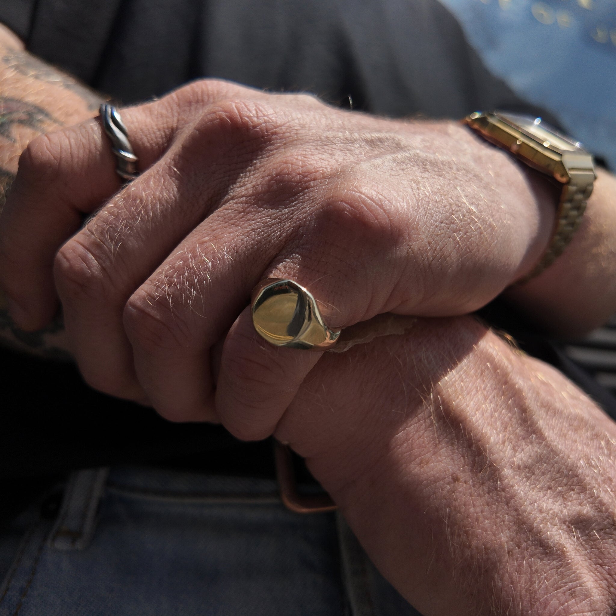 Carved 9ct Yellow Gold Signet Ring