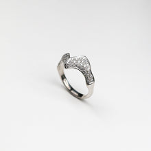 Electra Wishbone Platinum Diamond Wedding Ring