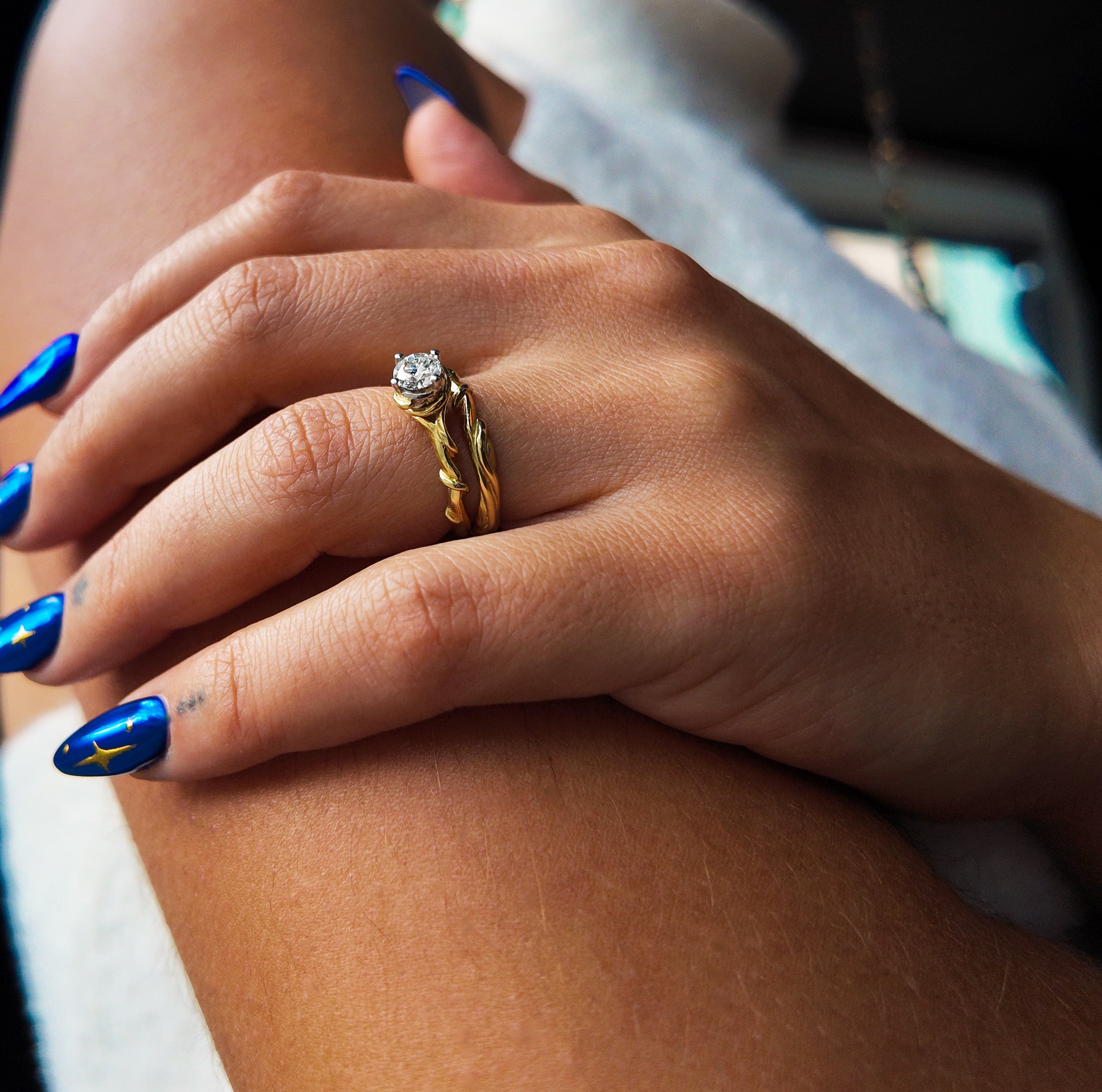 Entwine 18ct Gold 2.5mm Band