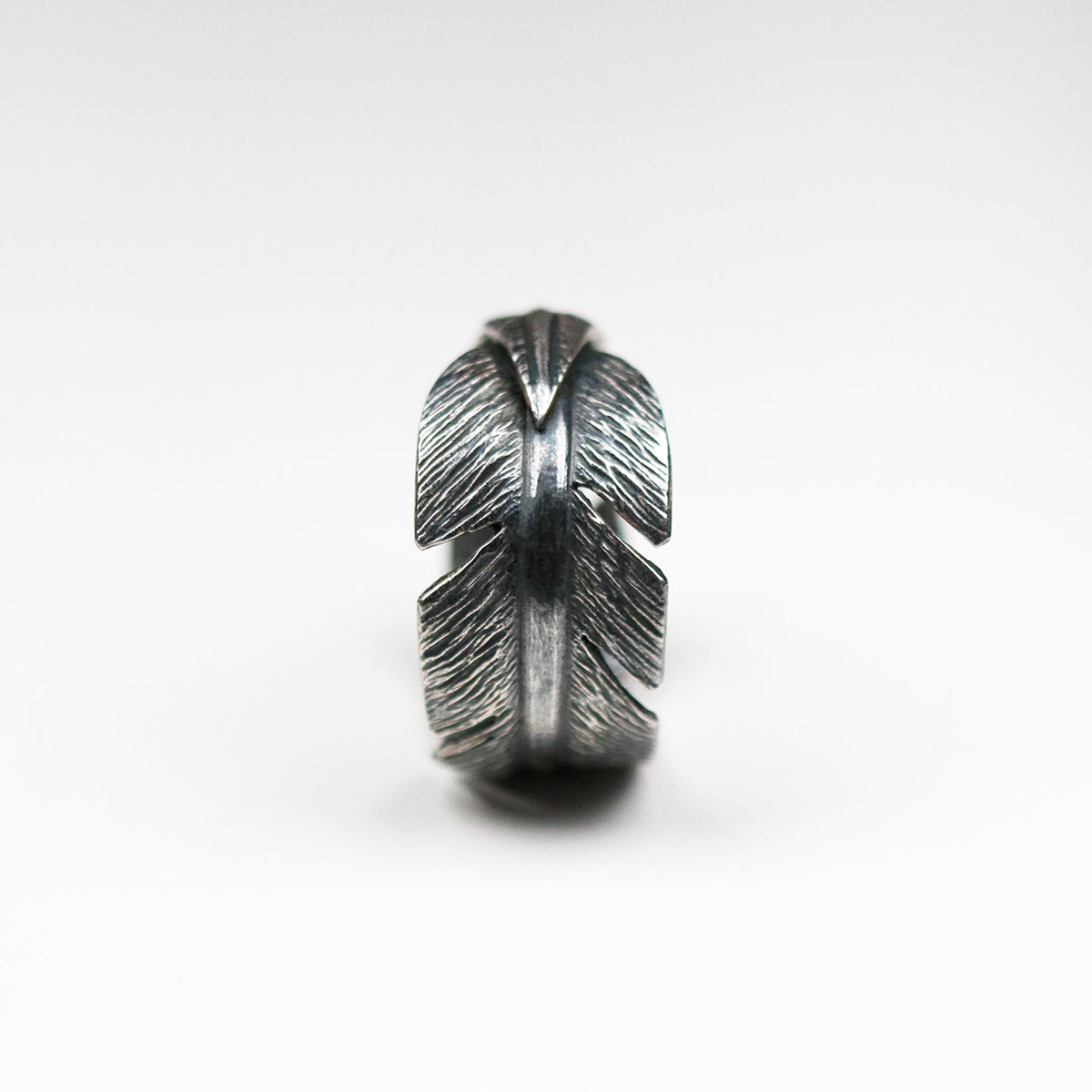 Oxidised Feather wide ring