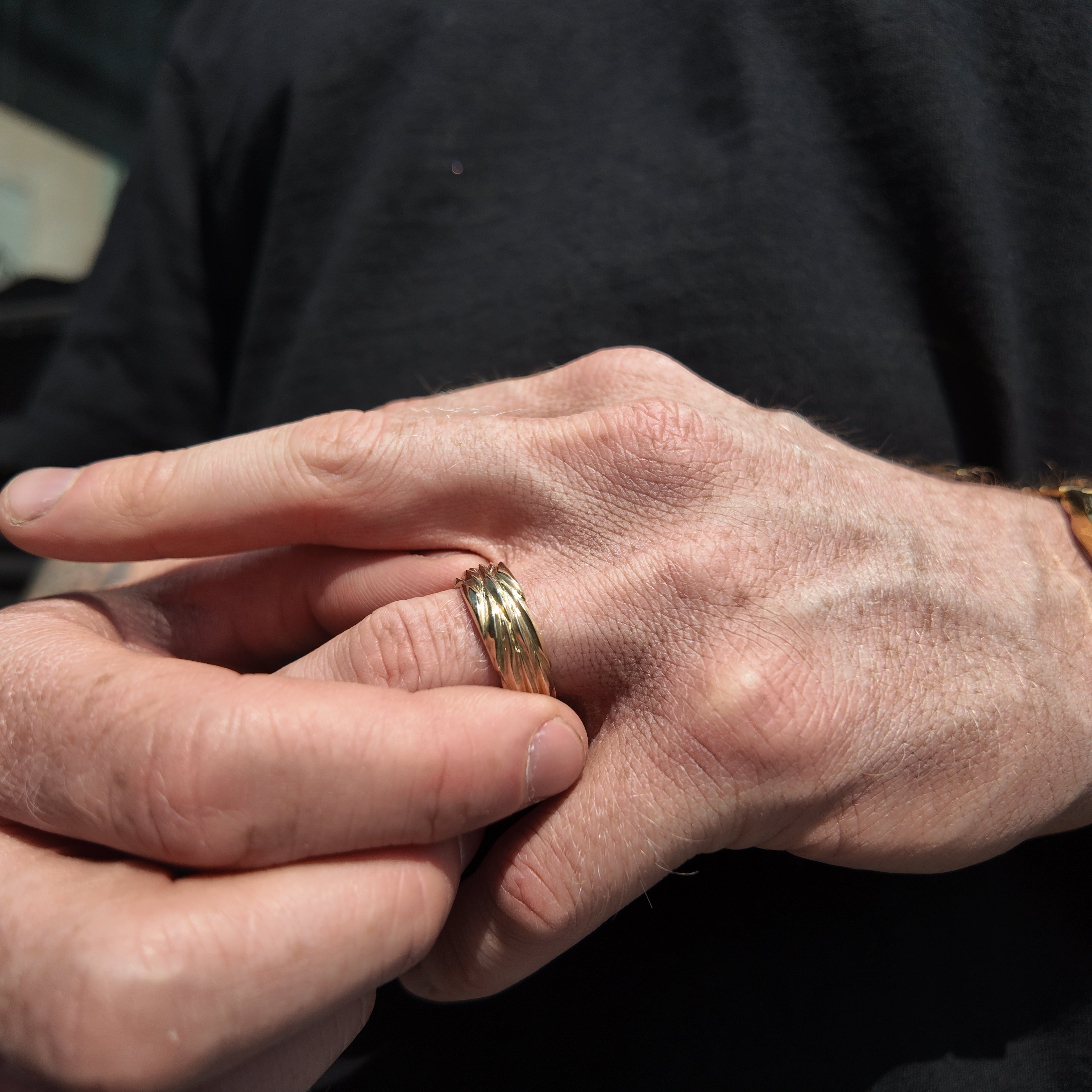 Forest 9ct Gold 7.5mm Ring