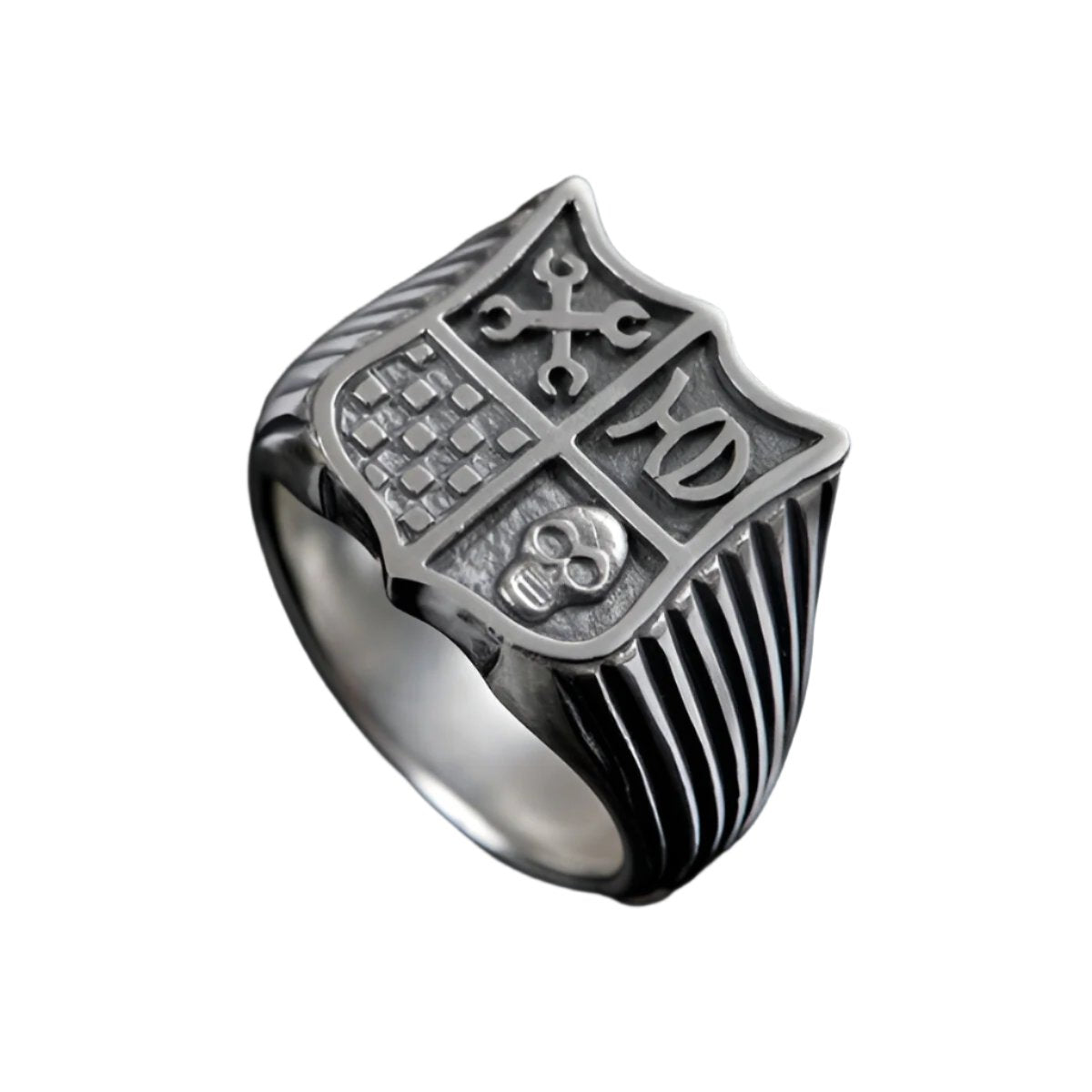Silver classic shield shaped signet ring.