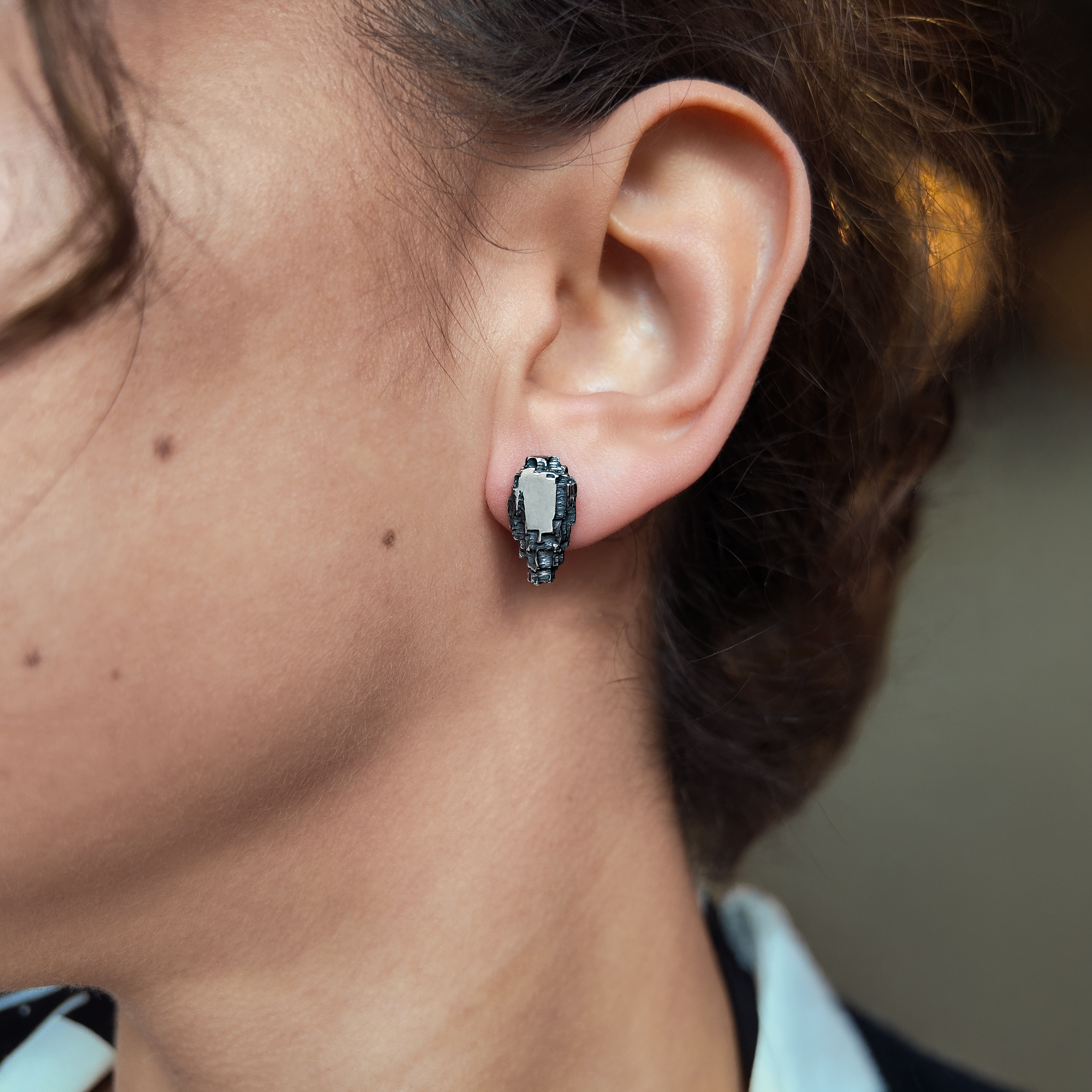 Luna Short Flat Centred Silver Studs