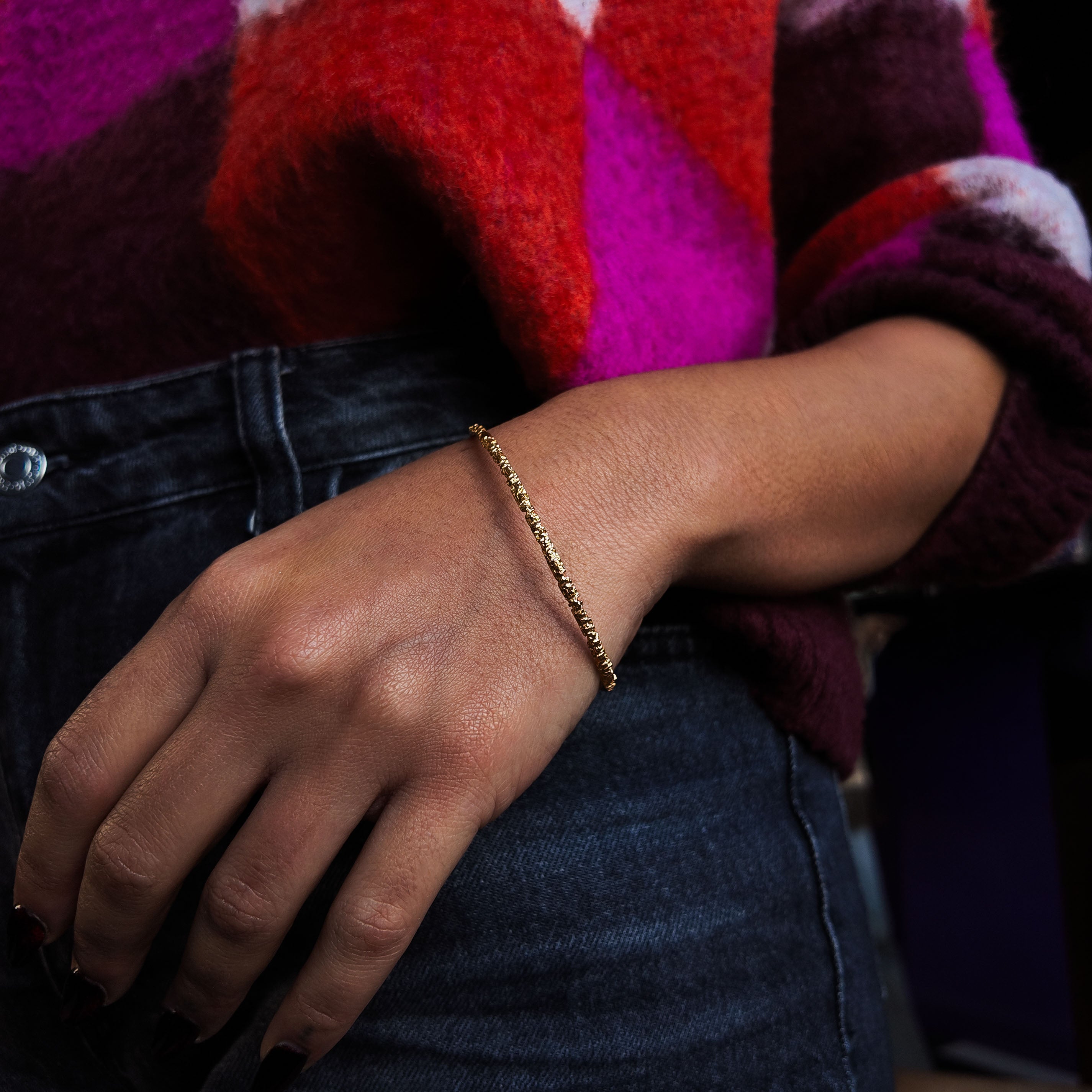 Luna 9ct Gold Bangle