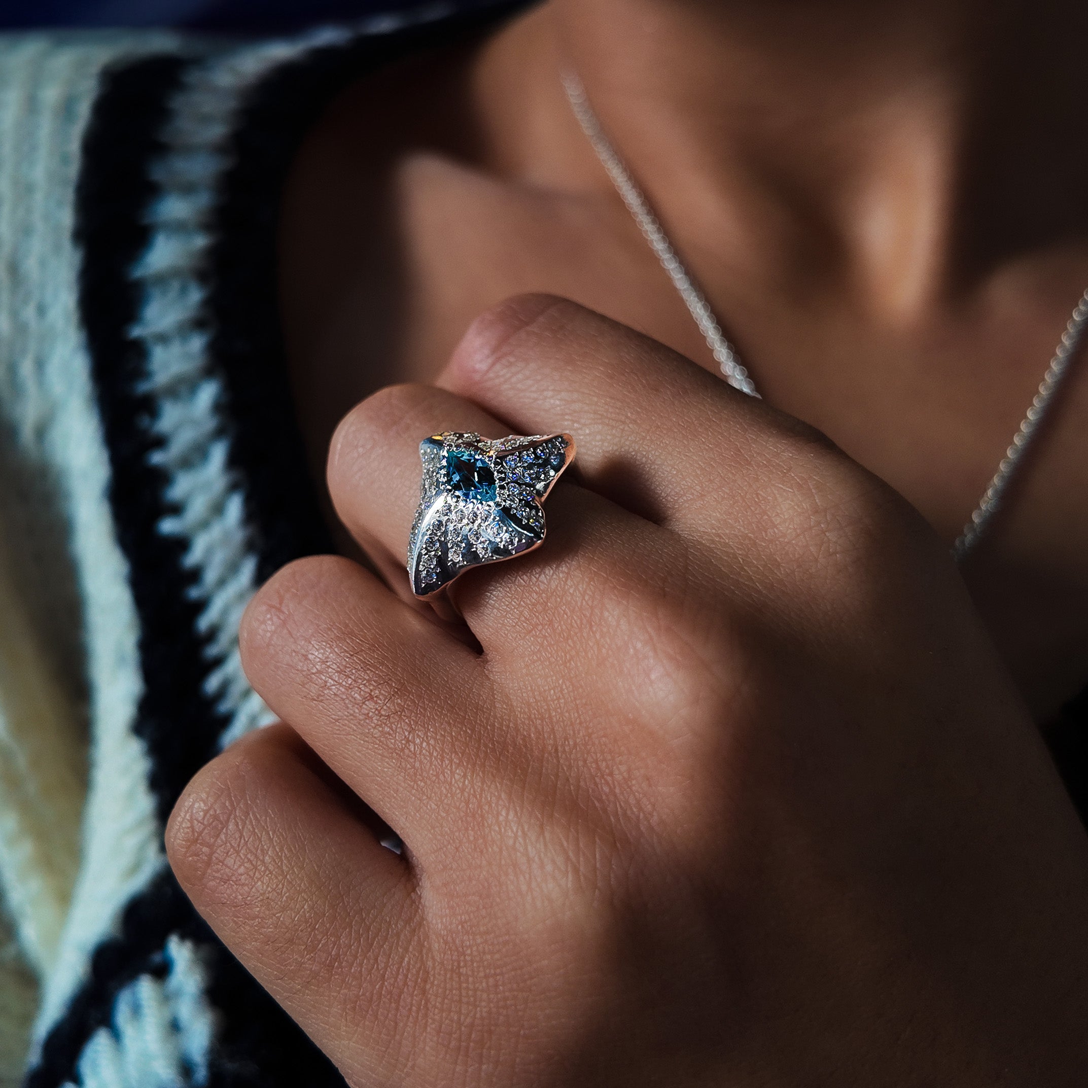 Manta Ray Silver Marquise Gemstone Ring - White Cubic Zirconias