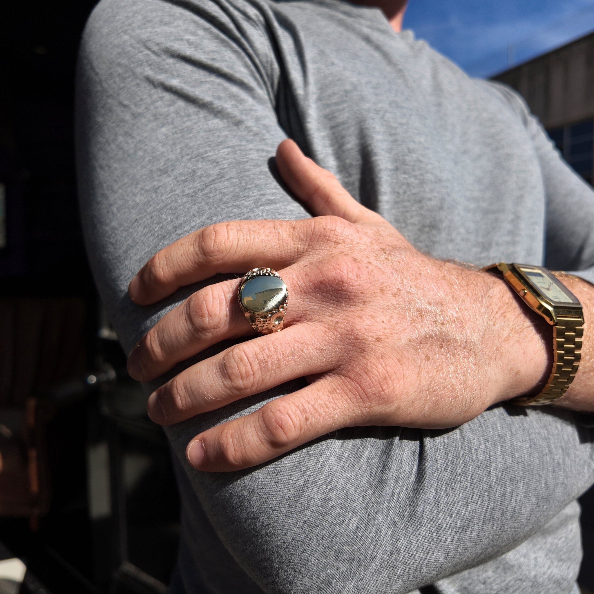 Moon Large 9ct Gold Signet Ring