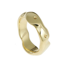 Carved Medium Ring in 9ct or 18ct Yellow, White, Rose Gold