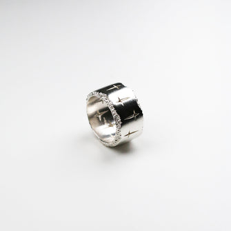 Trinity silver 14mm wide ring