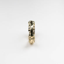 Luna 9ct Yellow Gold 6mm Band