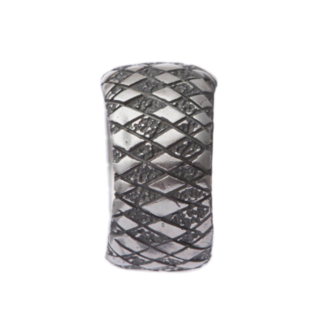 Chequered Silver Curved Ring