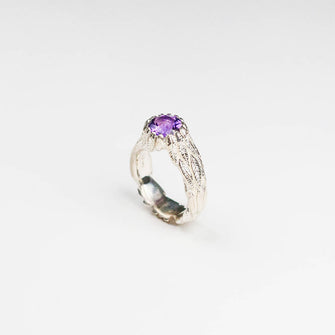 Feathers Amethyst Silver Ring
