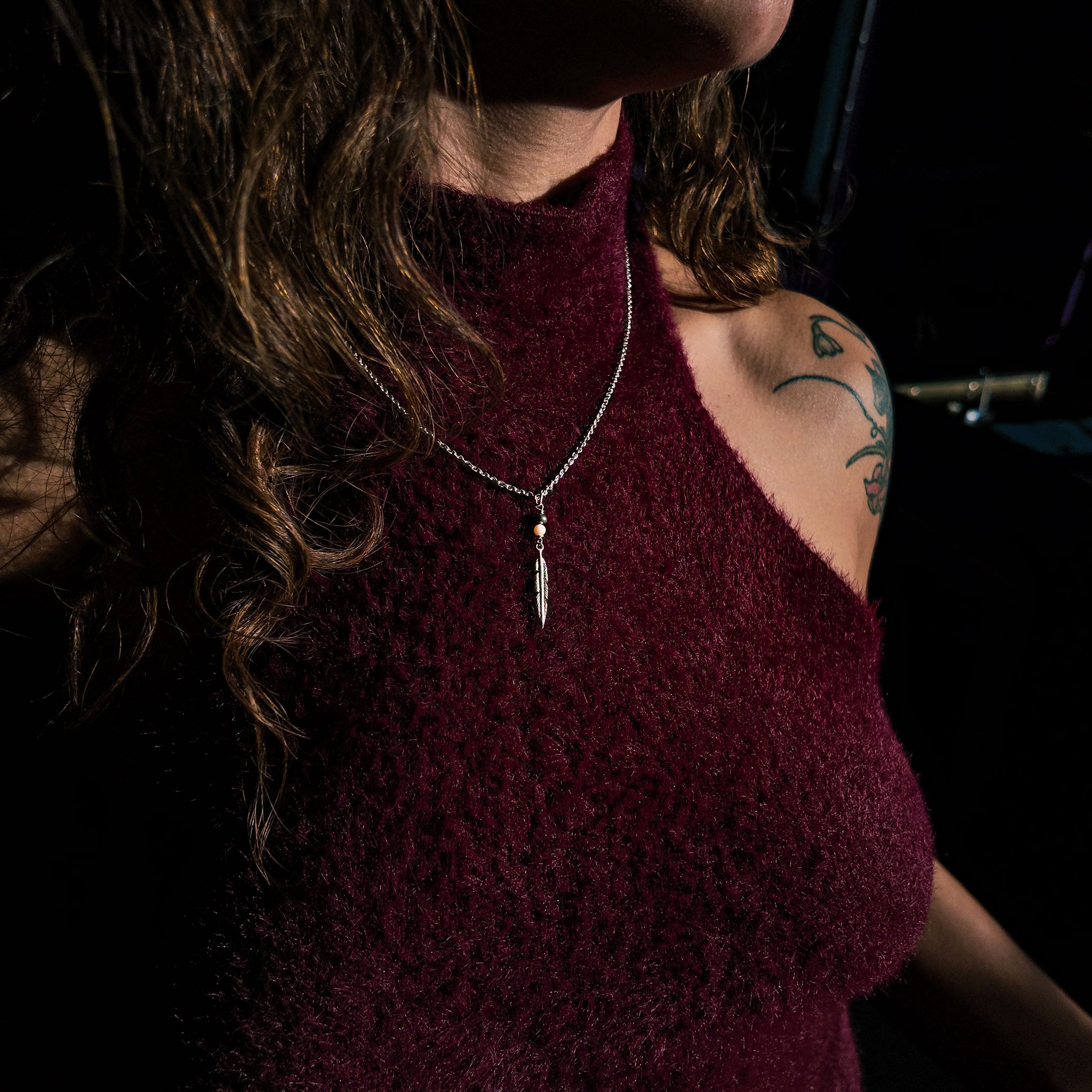 Feather Silver Pearl Necklace