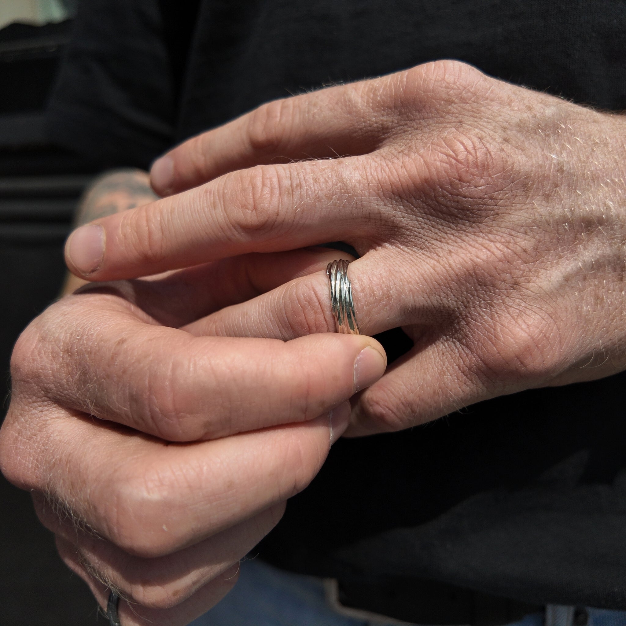 Forest Platinum 7.5mm Ring