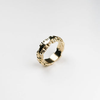 Luna 9ct Yellow Gold 6mm Band