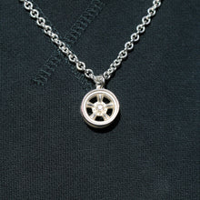 Silver Five Spoke Wheel Necklace