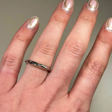 Triffid Platinum Wedding Ring