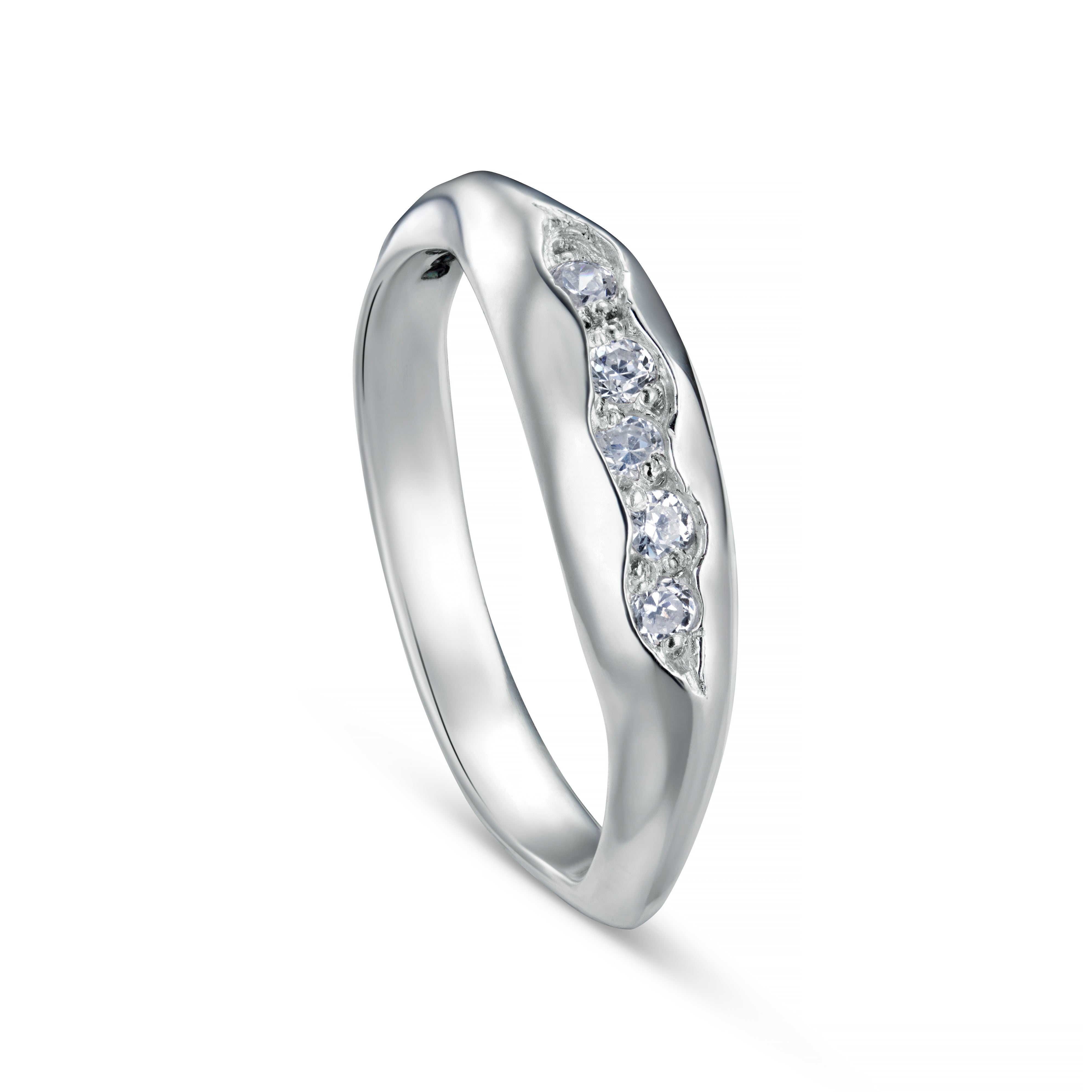 Triffid Platinum Single Row Diamond Ring