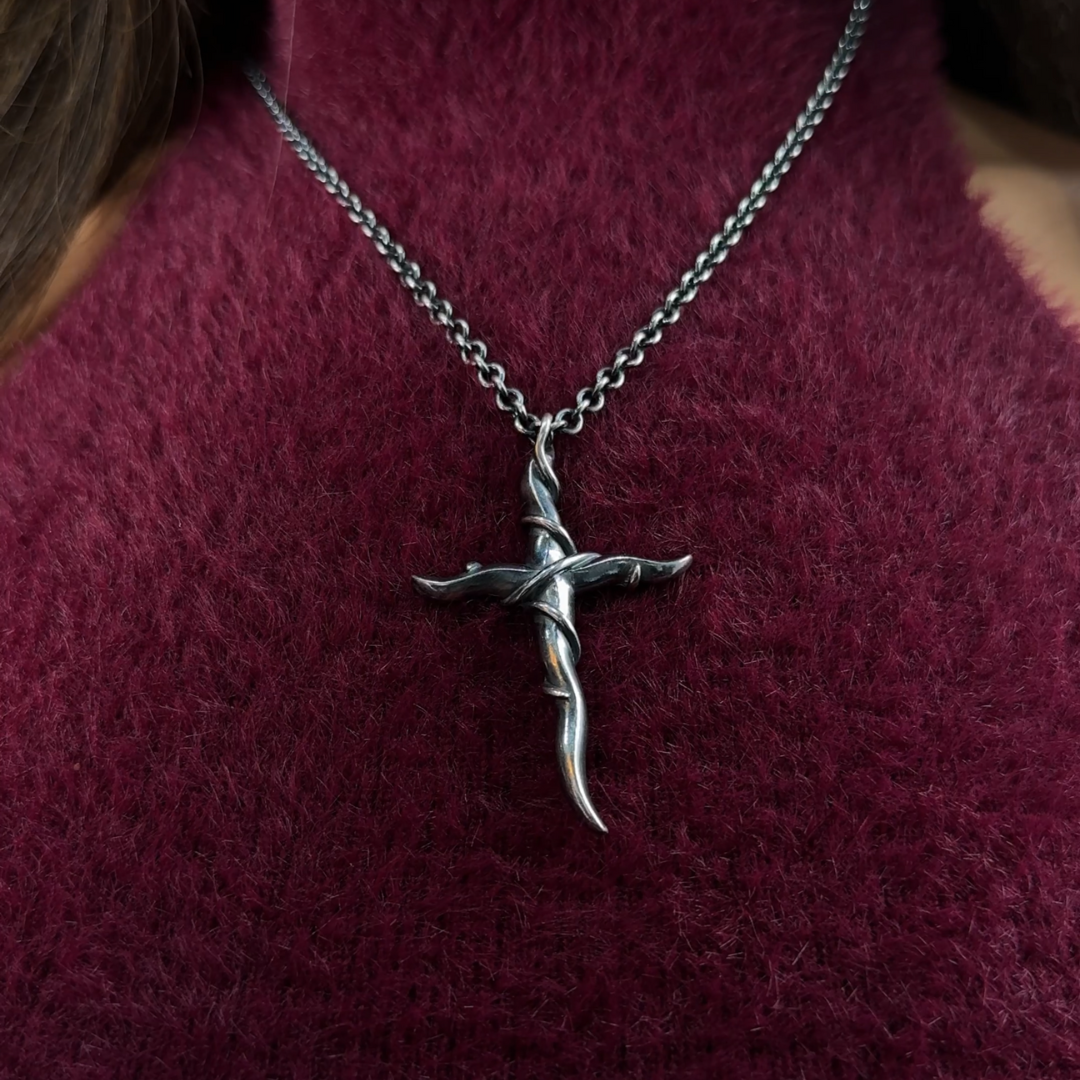 Entwine Silver Large Cross Necklace