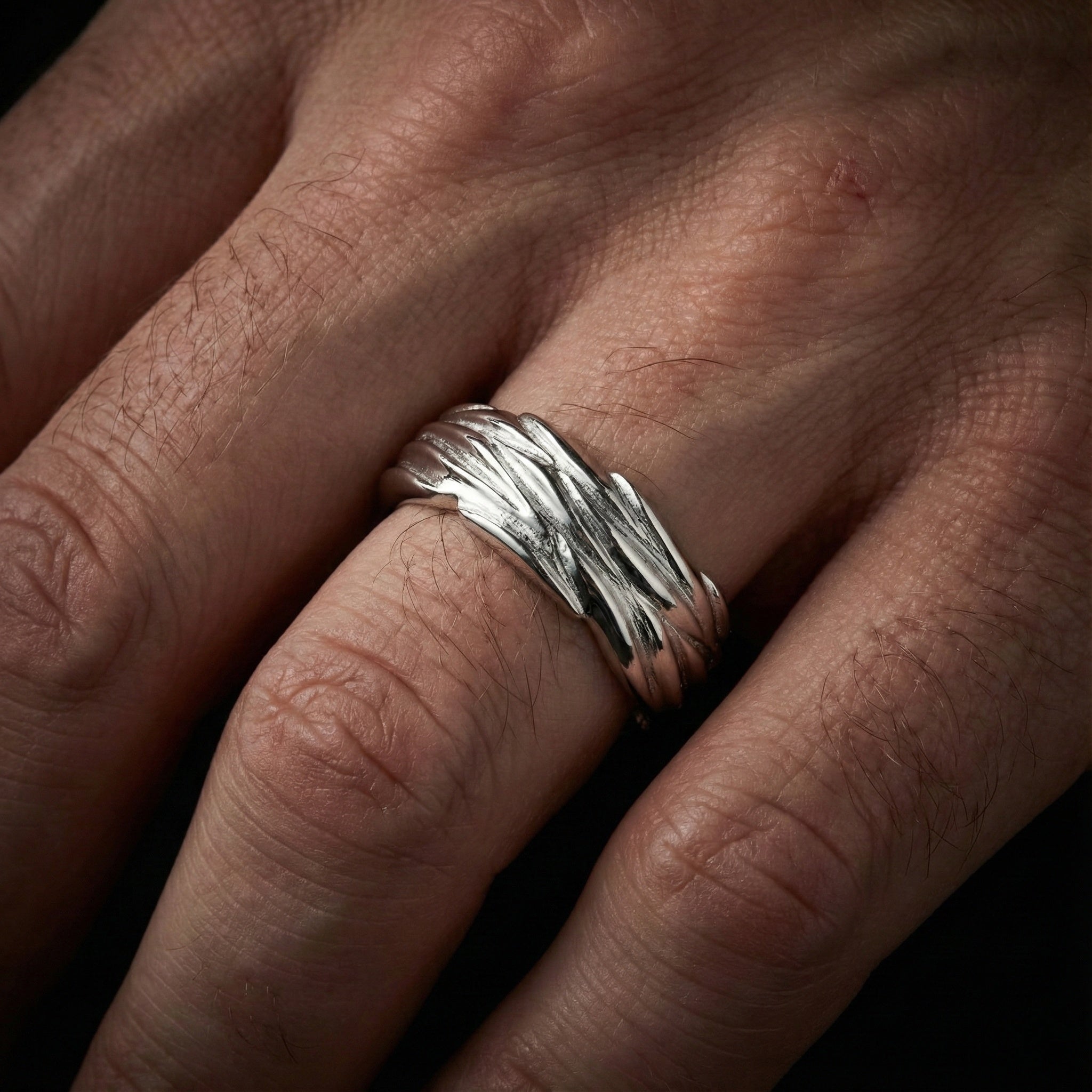 Forest Platinum 7.5mm Ring