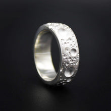Moon Silver 8mm Ring