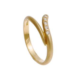 Tulip 18ct Yellow Gold Diamond Wedding Ring