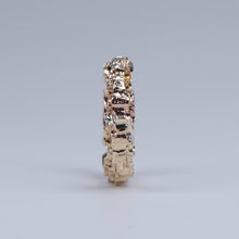Luna 9ct Gold 5mm Band