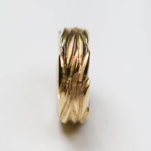 Forest 9ct Gold 7.5mm Ring