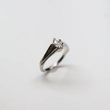 Forest Platinum 0.30pt Diamond Ring