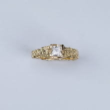 Luna 18ct Yellow Gold 0.50pt Diamond Solitaire