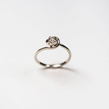 Tulip 18ct White Gold Solitaire With .25pt Diamond